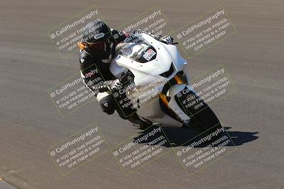 media/Oct-03-2022-Moto Forza (Mon) [[5f077a3730]]/Beginner Group/Session 2 (Turn 10)/